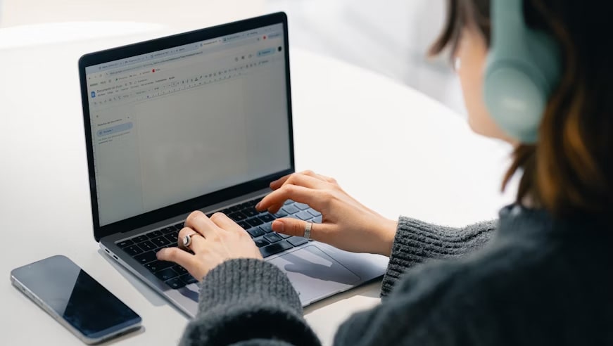 Unique content originality matters in Social Media